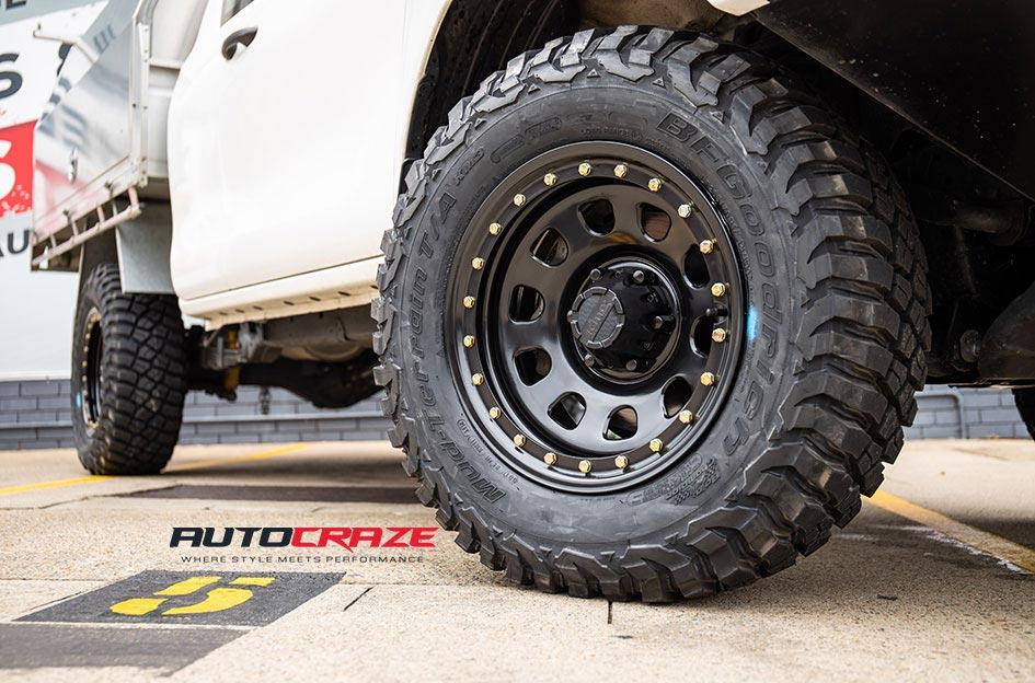 TOYOTA HILUX N80 4WD D LOCKER BLACK